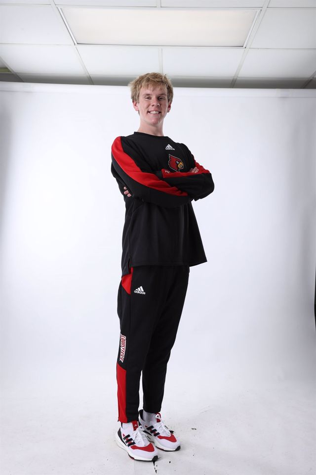 Athlete profile featured image number 3 of 4