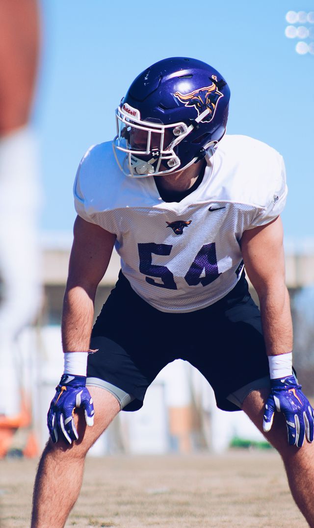 Athlete profile featured image number 1 of 4