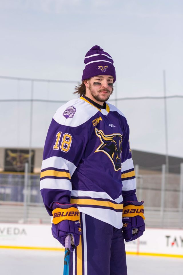 Athlete profile featured image number 3 of 6