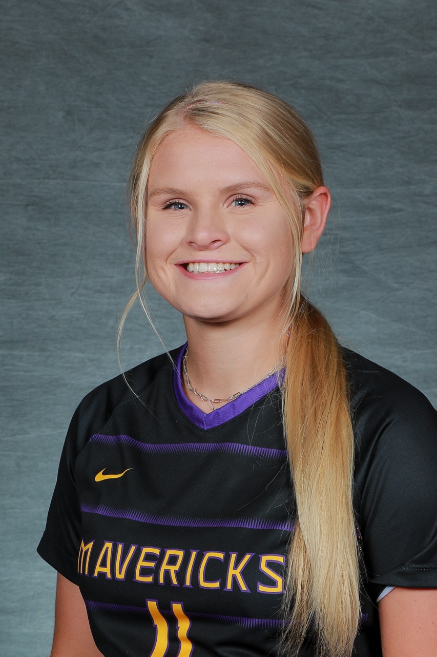 Sydney DePrenger athlete profile head shot
