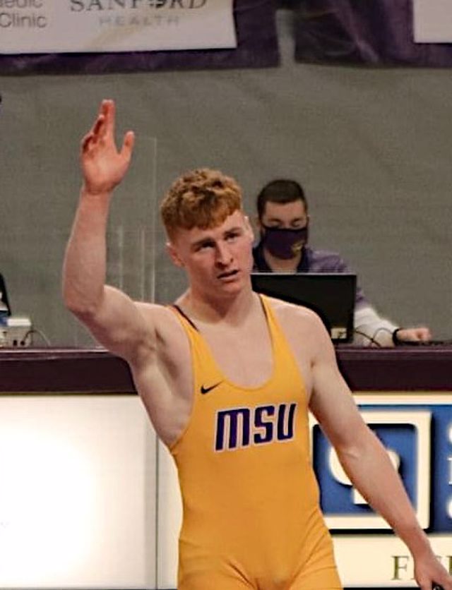 Athlete profile featured image number 2 of 4