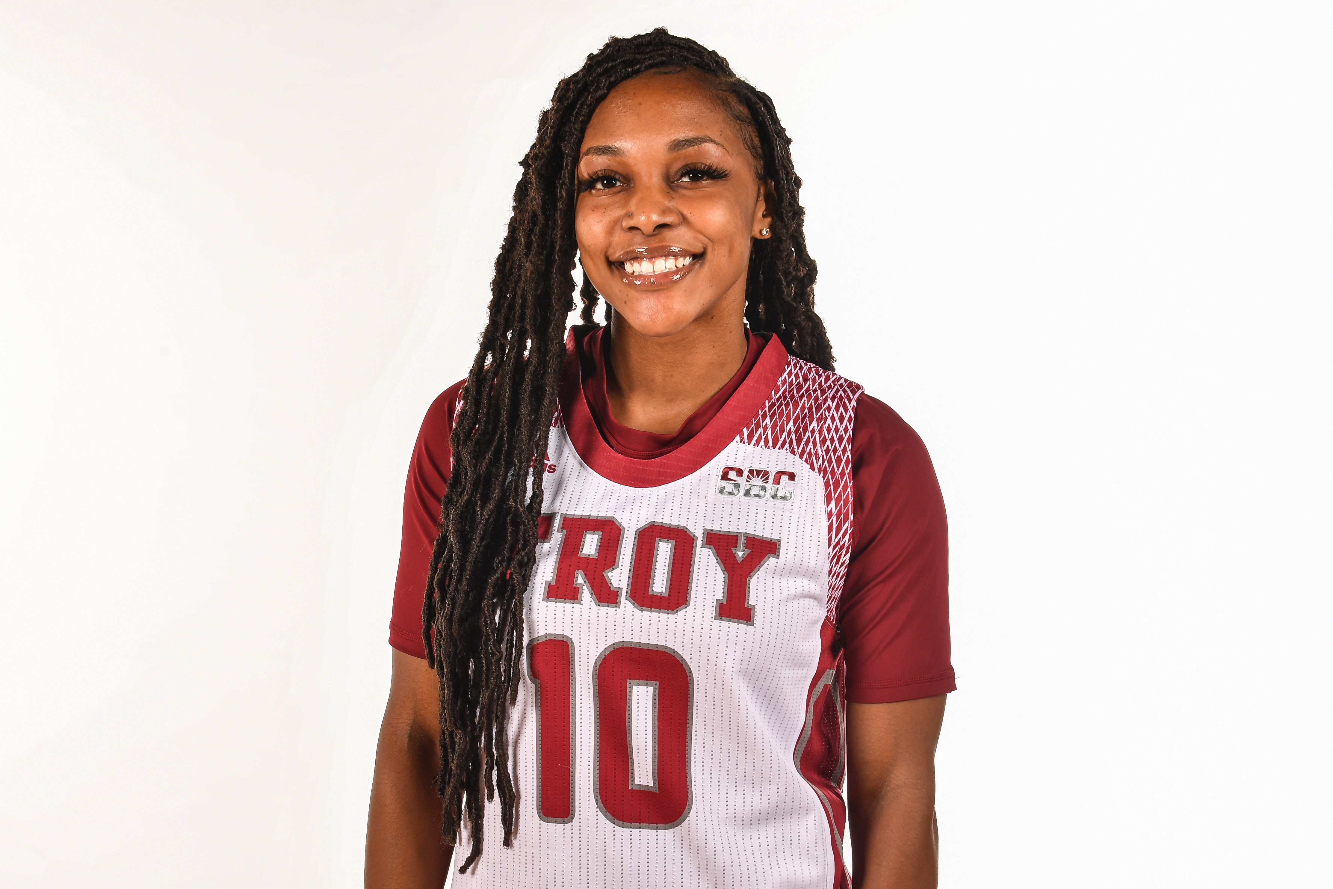 Janiah Sandifer athlete profile head shot