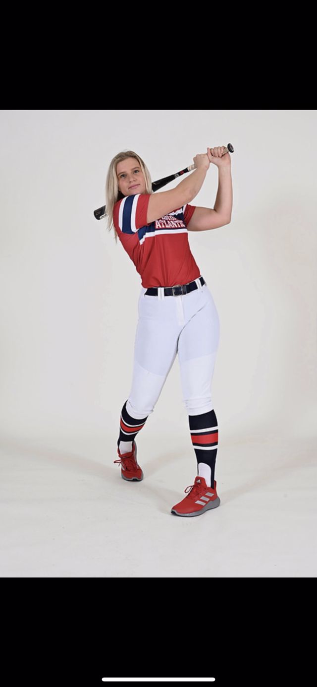 Athlete profile featured image number 4 of 4