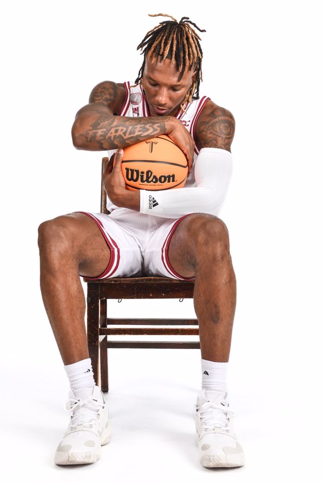 Athlete profile featured image number 4 of 4