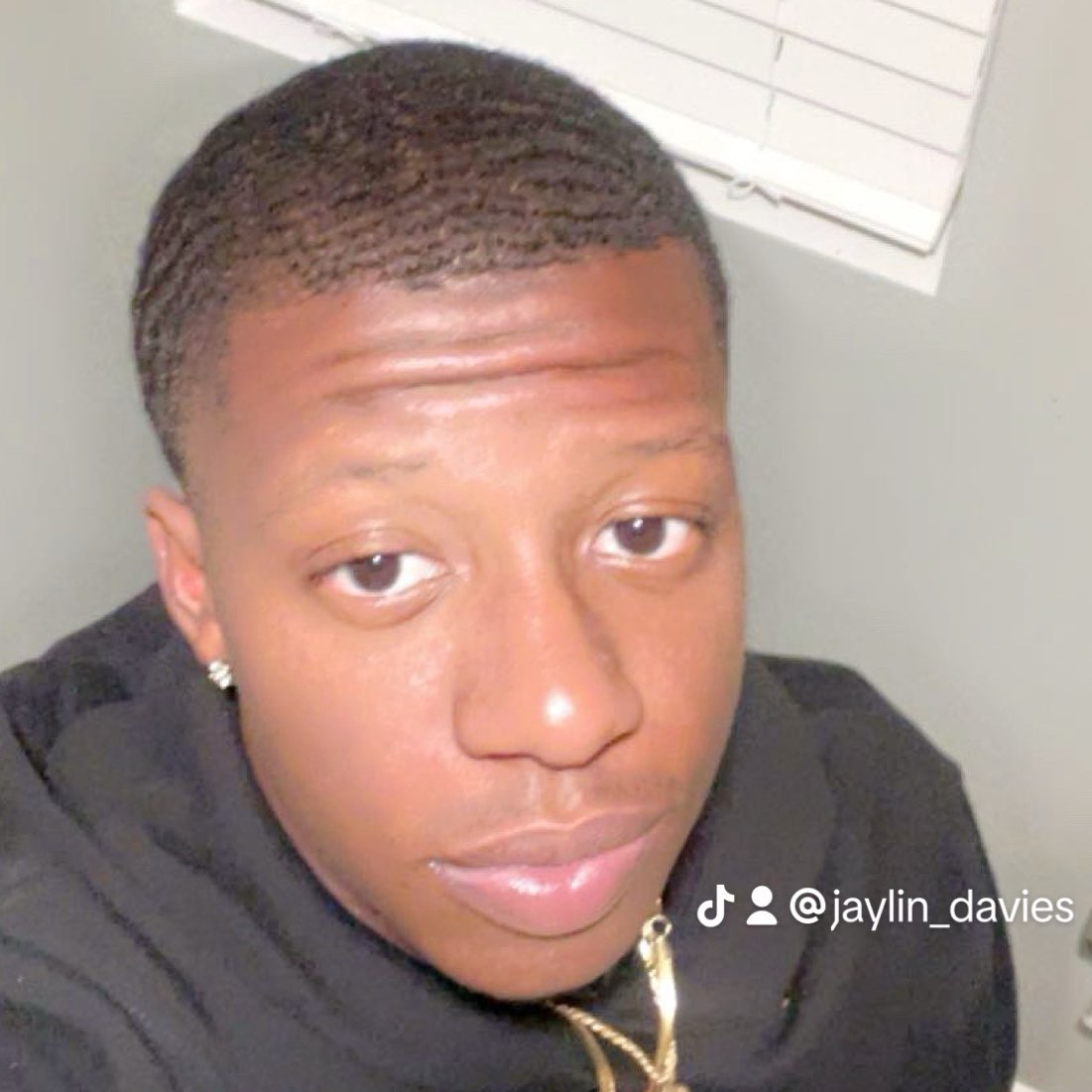 Jaylin Davies athlete profile head shot