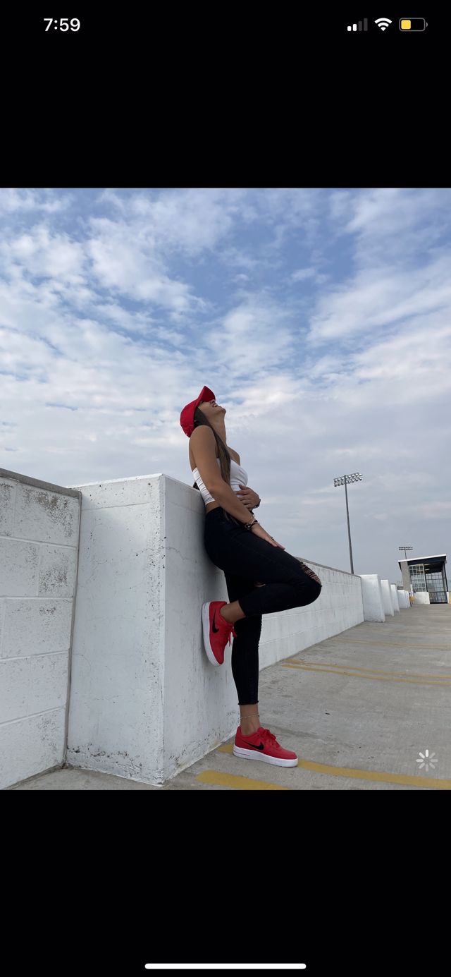 Athlete profile featured image number 8 of 10