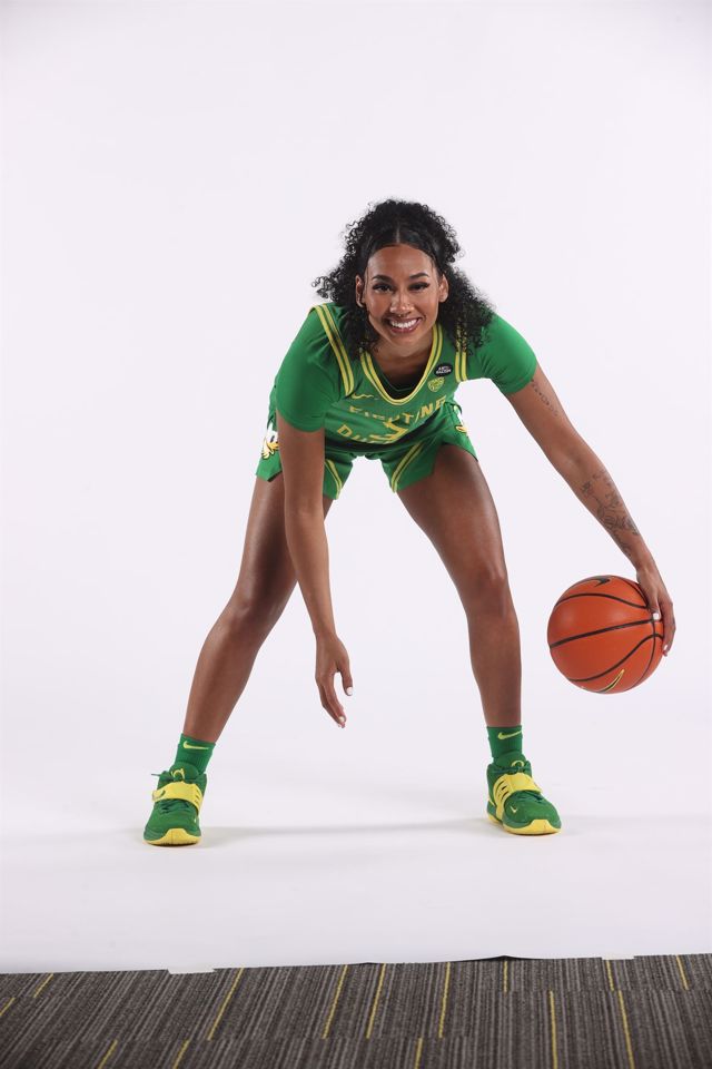 Athlete profile featured image number 1 of 4