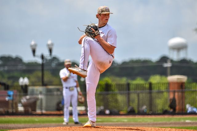 Athlete profile featured image number 3 of 4
