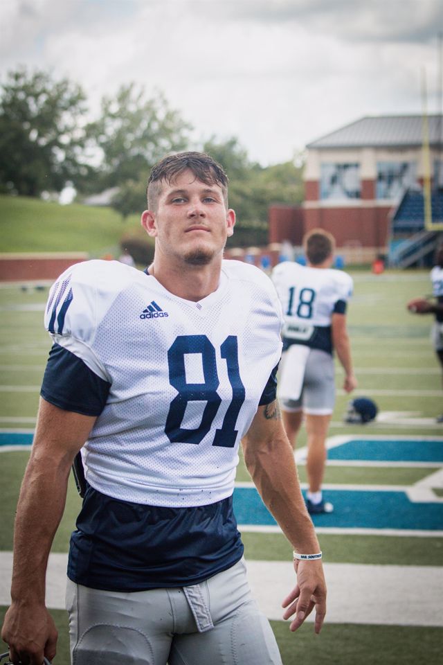 Athlete profile featured image number 1 of 4