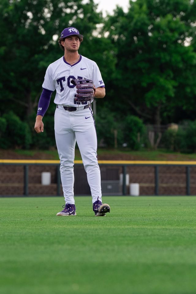 Athlete profile featured image number 1 of 5