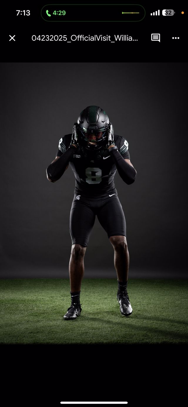 Athlete profile featured image number 2 of 4