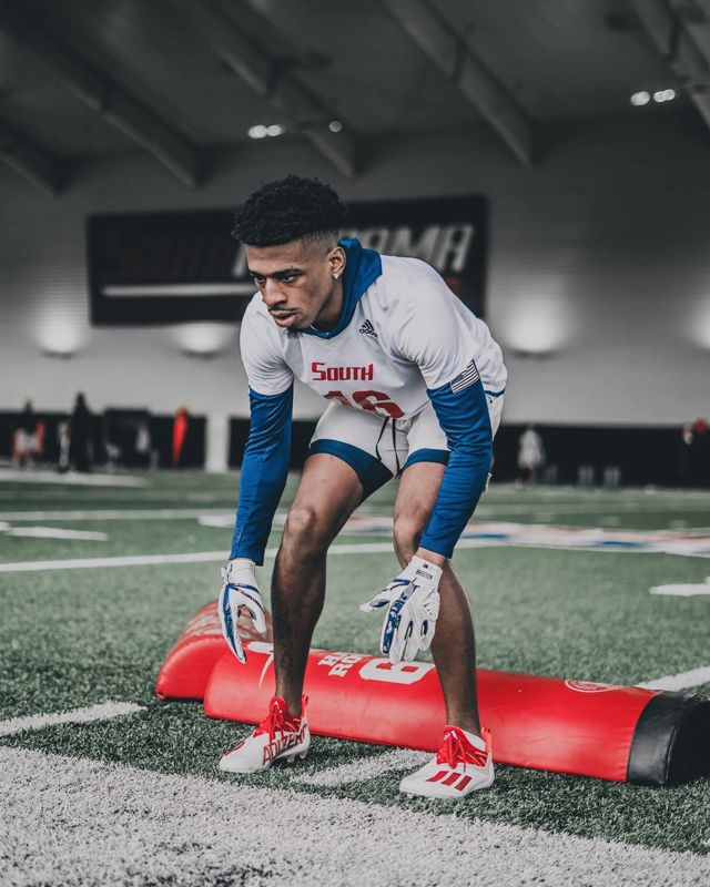 Athlete profile featured image number 1 of 4