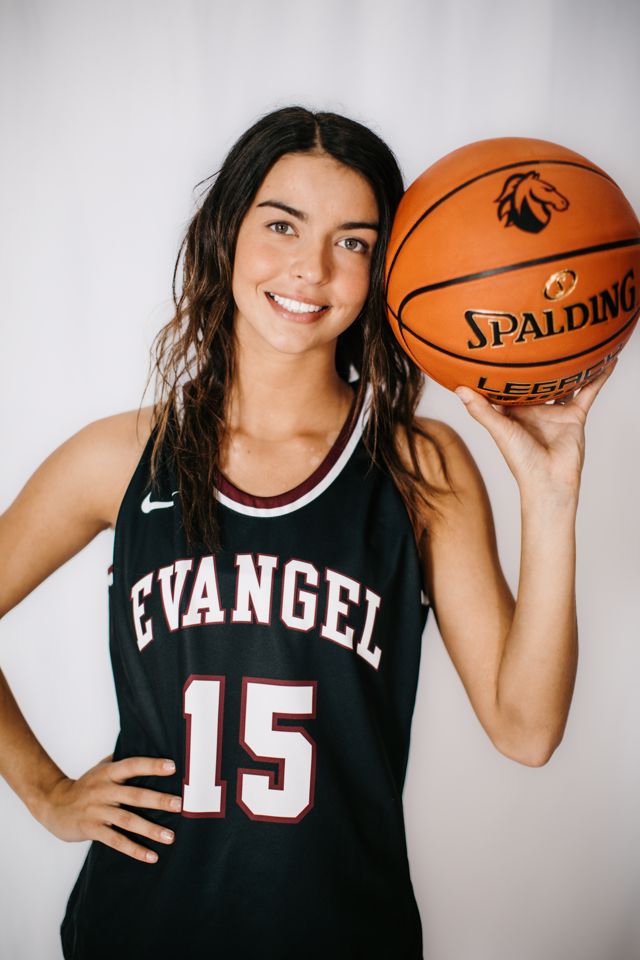 Athlete profile featured image number 2 of 5