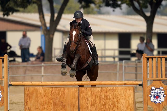 Athlete profile featured image number 1 of 4