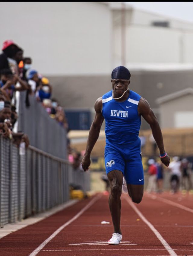 Athlete profile featured image number 2 of 4