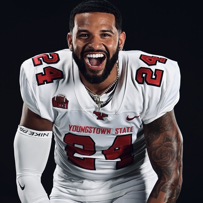 Dadisi Curtis athlete profile head shot