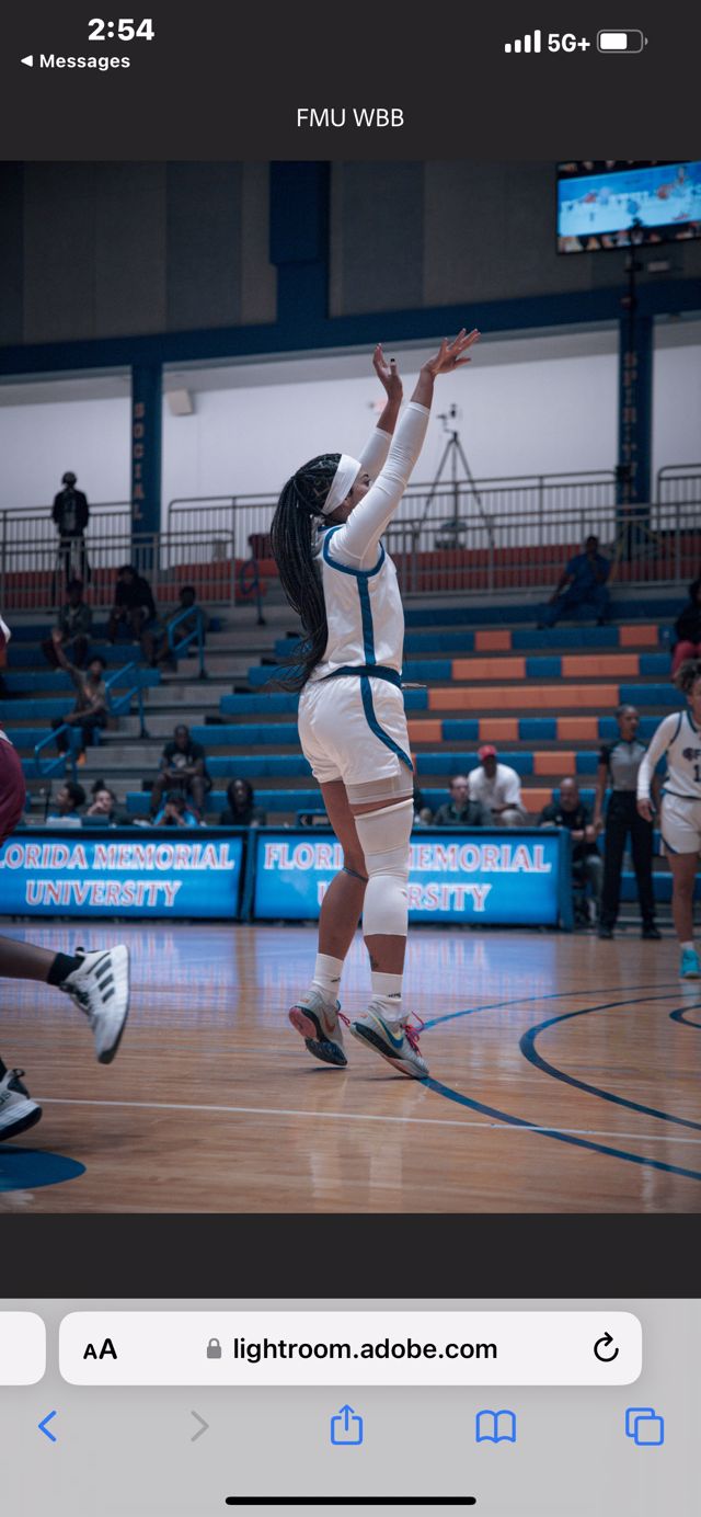 Athlete profile featured image number 1 of 4