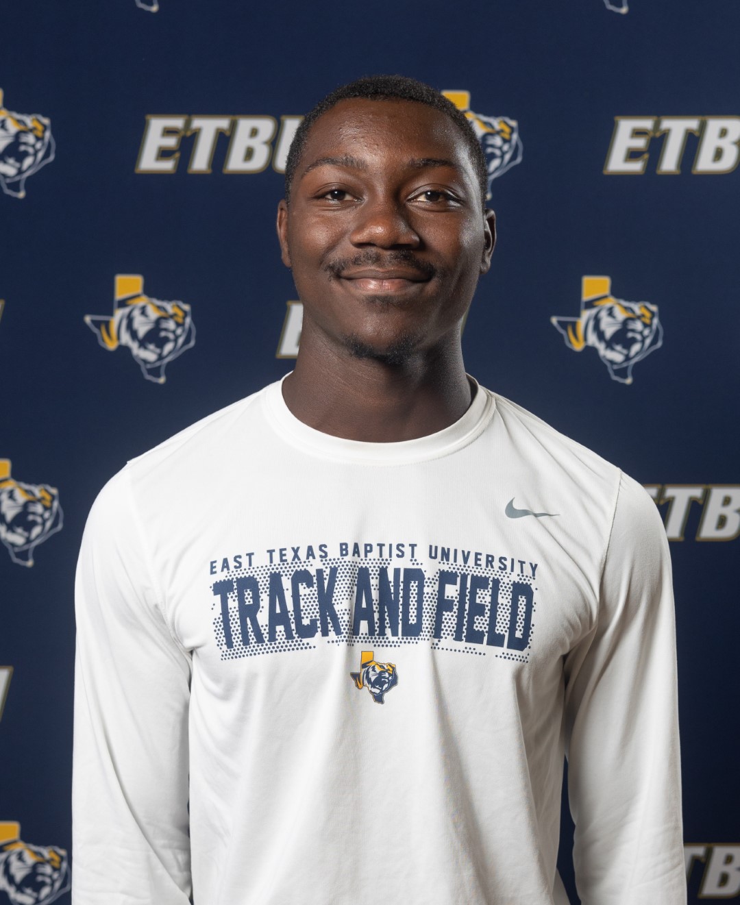 De’Leon Jones athlete profile head shot