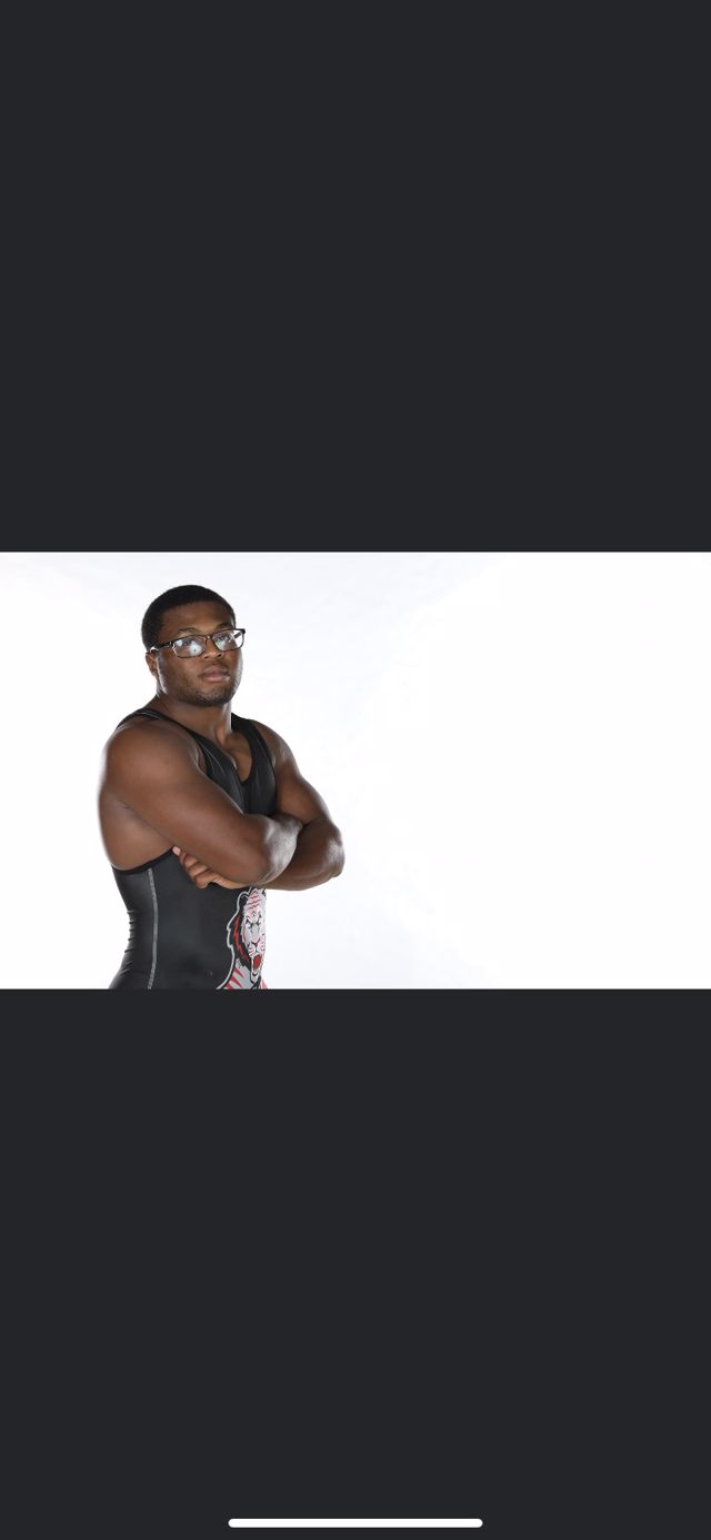 Athlete profile featured image number 3 of 4