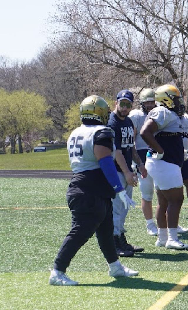 Athlete profile featured image number 2 of 5