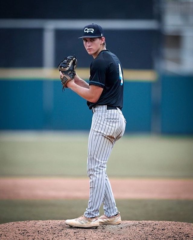 Athlete profile featured image number 1 of 5