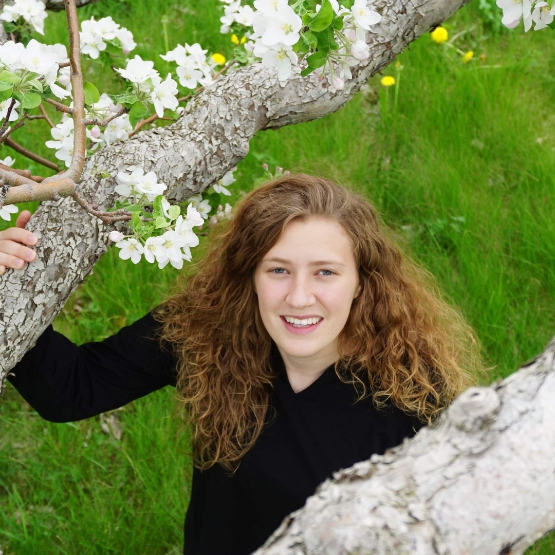 Maude Desroches athlete profile head shot