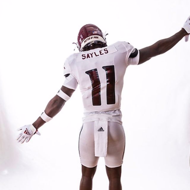 Athlete profile featured image number 2 of 4