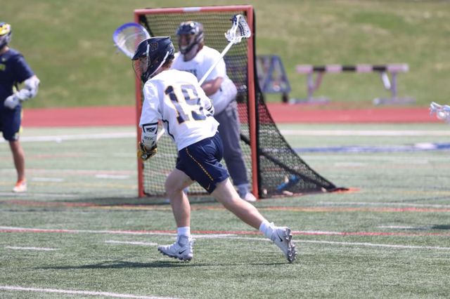 Athlete profile featured image number 2 of 4