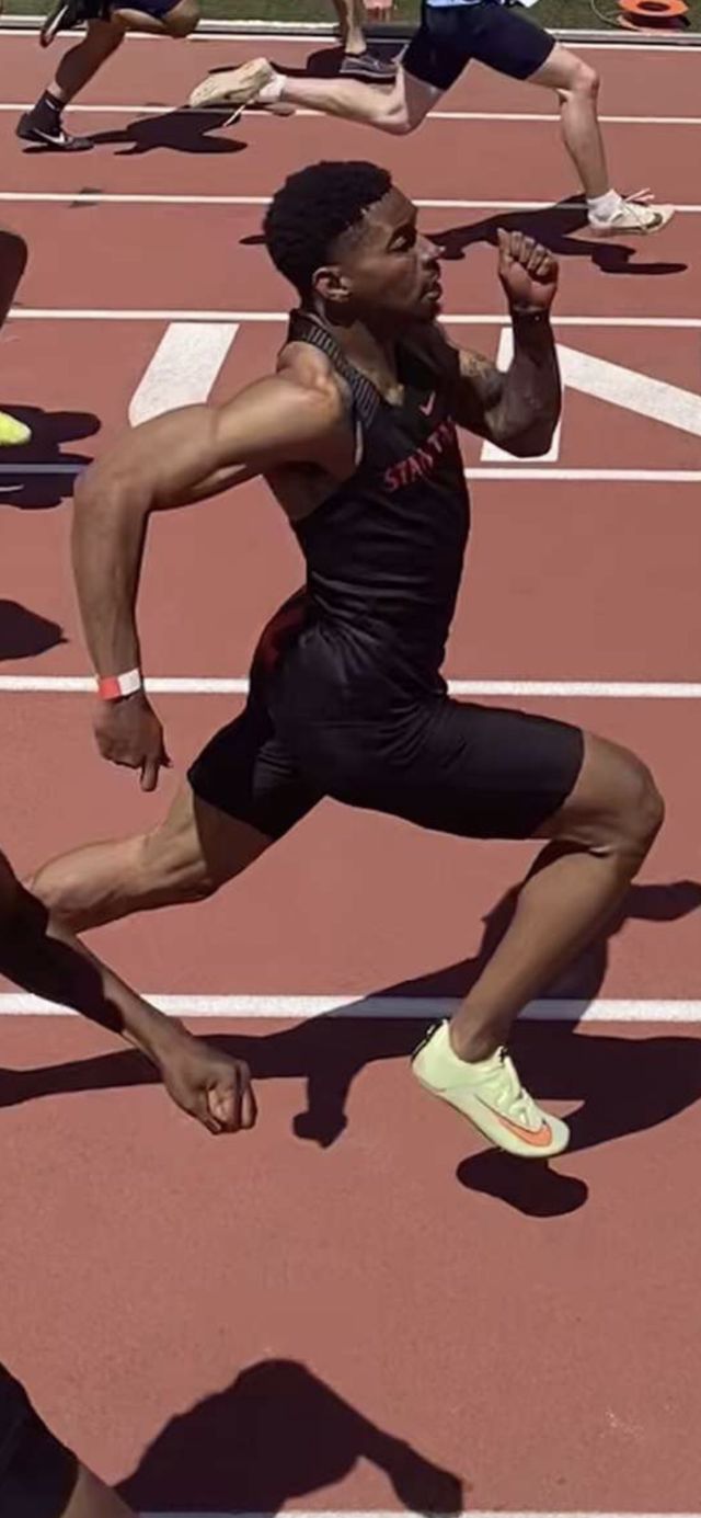 Athlete profile featured image number 3 of 4