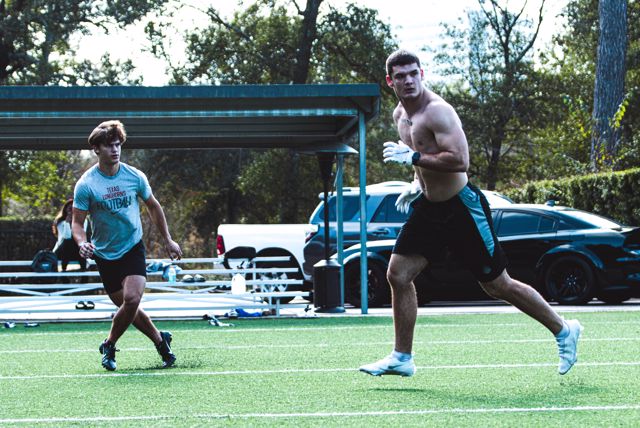 Athlete profile featured image number 2 of 4