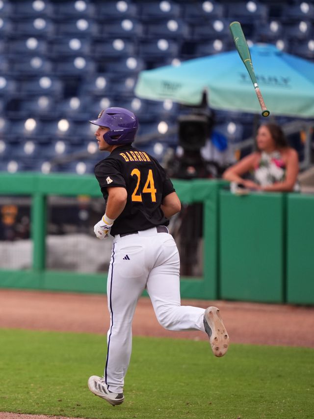 Athlete profile featured image number 3 of 5