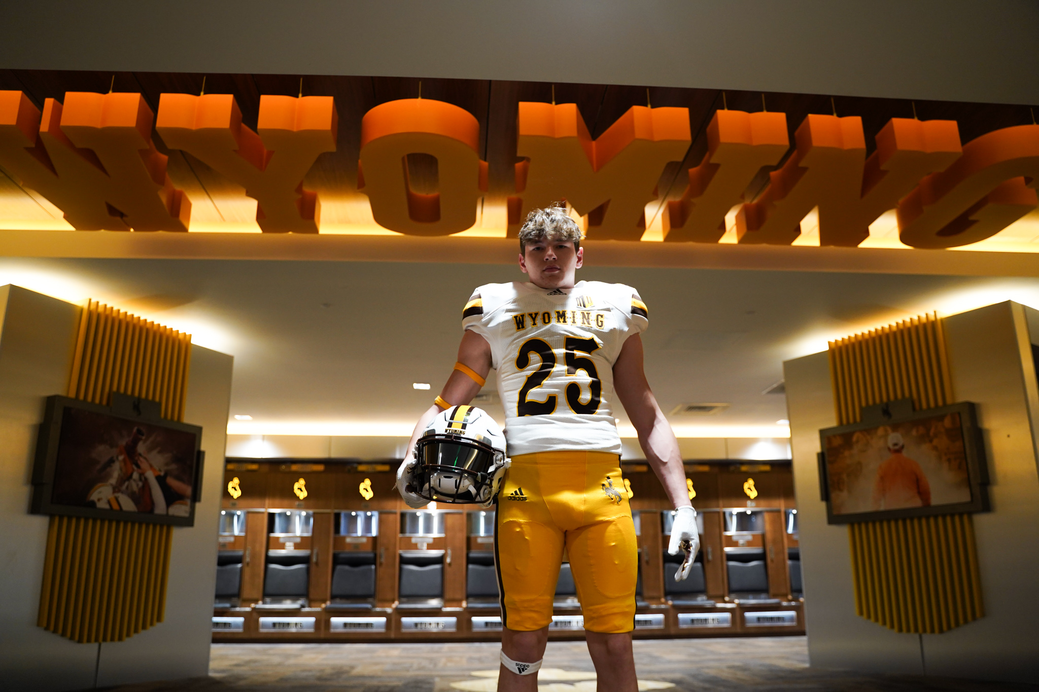 Carson York, Long snapper, Wyoming Athletics - NIL Profile - Opendorse