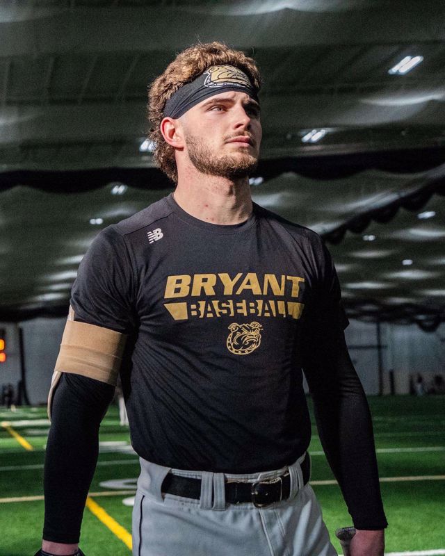 Athlete profile featured image number 4 of 5