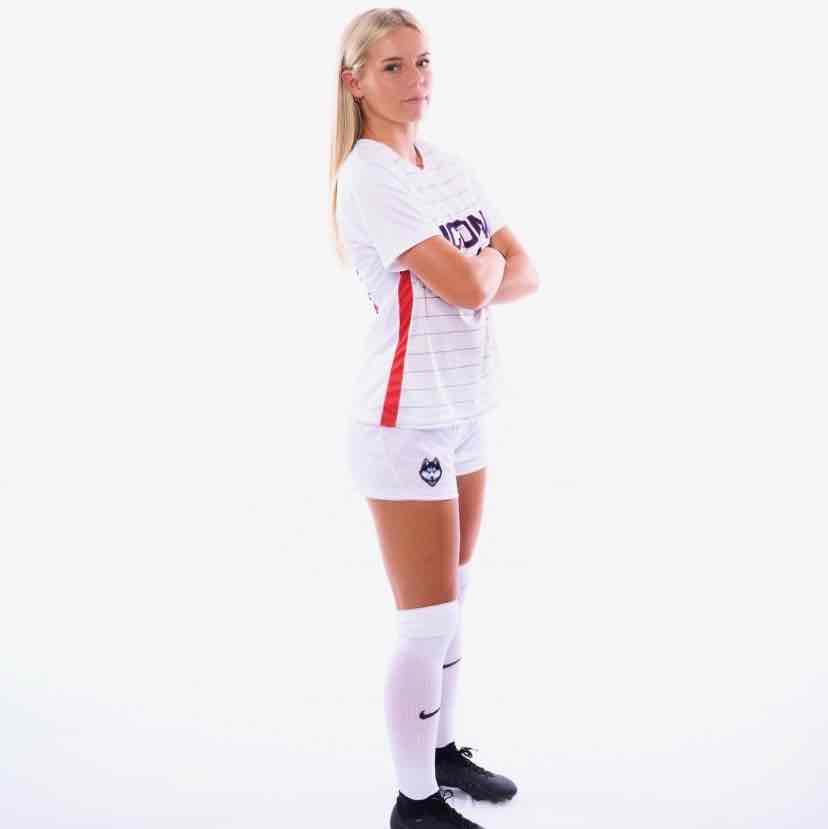 Sophia Haussmann athlete profile head shot