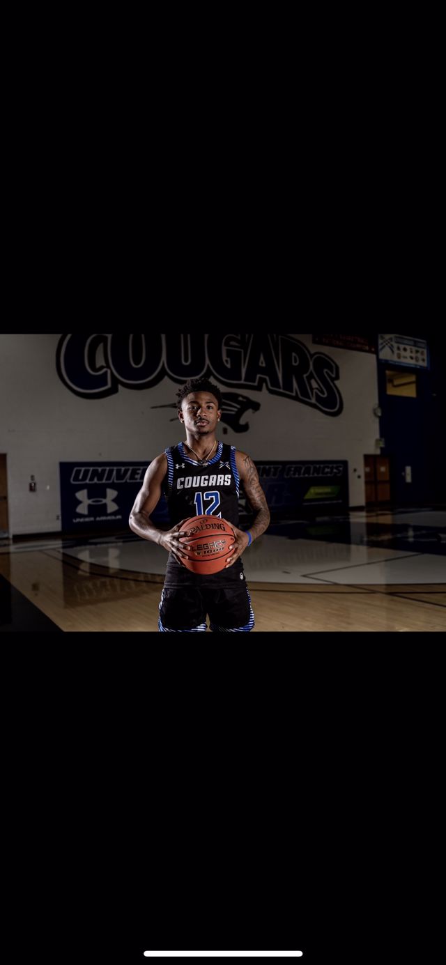 Athlete profile featured image number 2 of 4