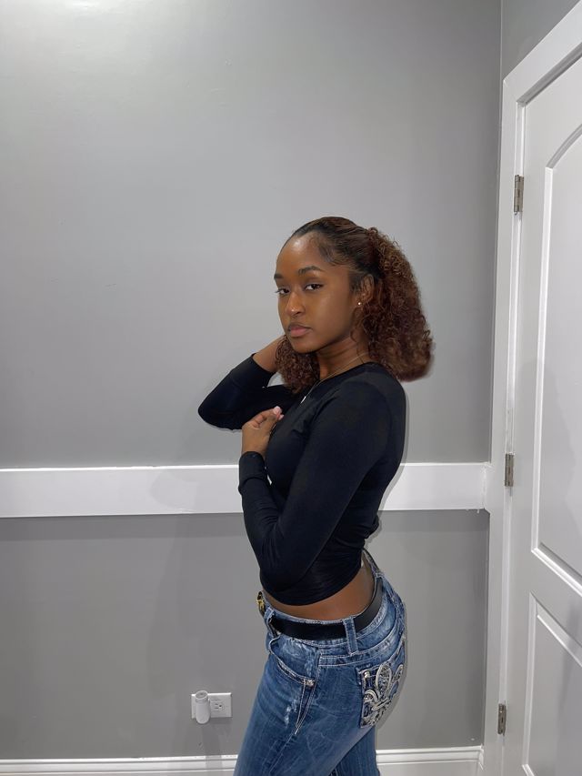 Athlete profile featured image number 4 of 4