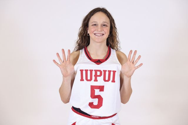 Athlete profile featured image number 4 of 4