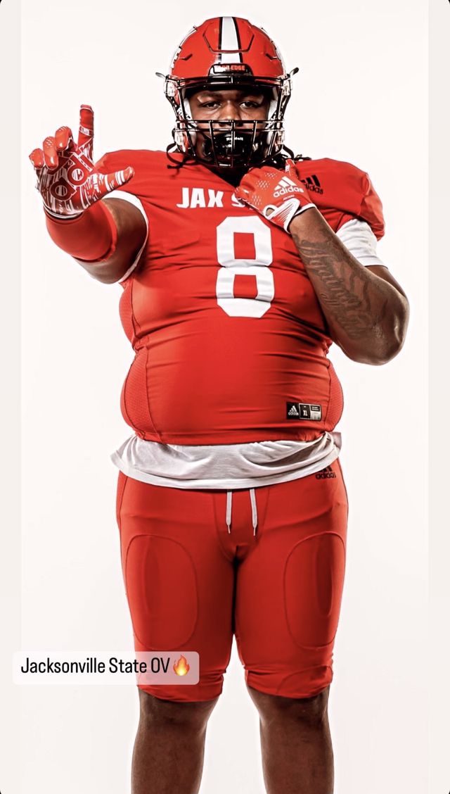 Athlete profile featured image number 4 of 5