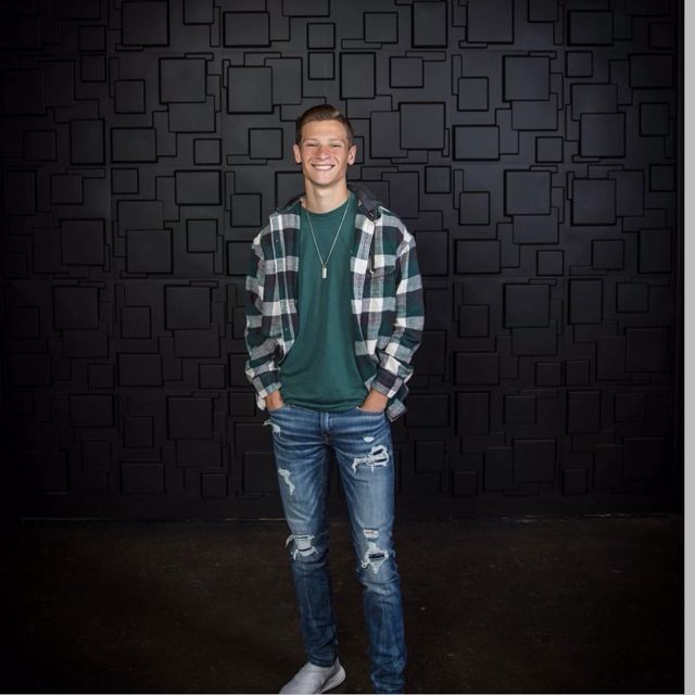 Athlete profile featured image number 1 of 4