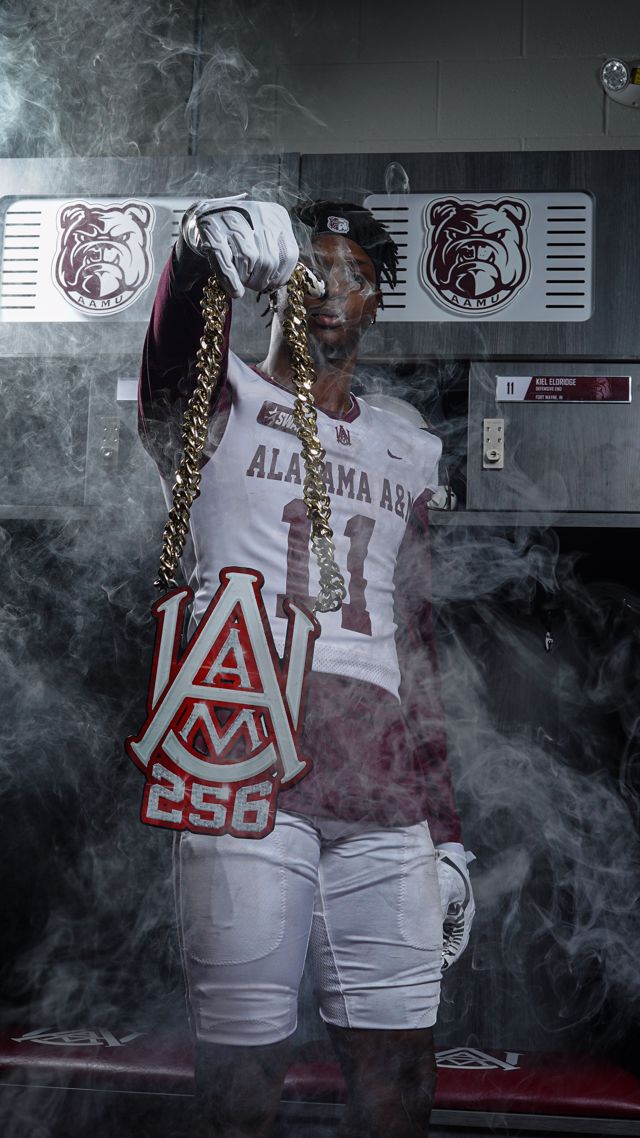 Athlete profile featured image number 4 of 6