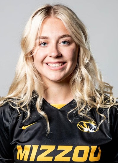 Scarlett Thomas athlete profile head shot