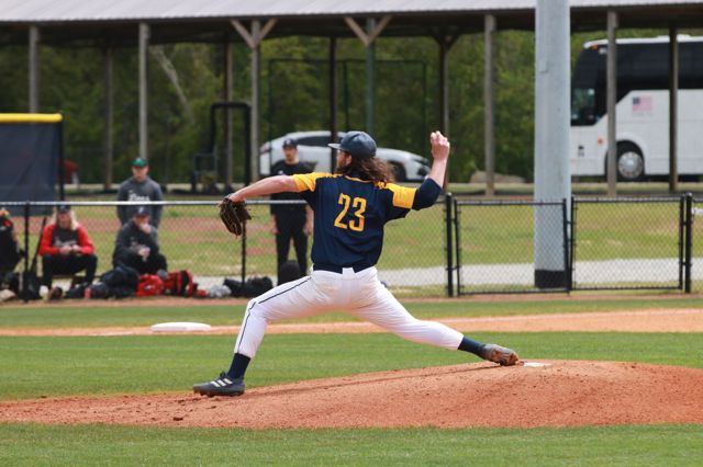 Athlete profile featured image number 1 of 4