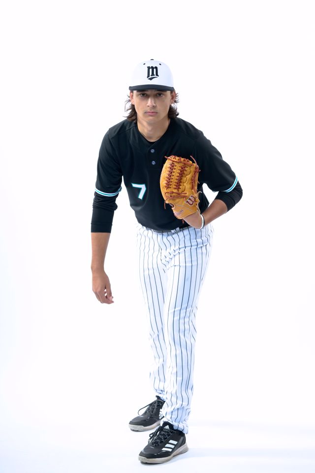 Athlete profile featured image number 3 of 4