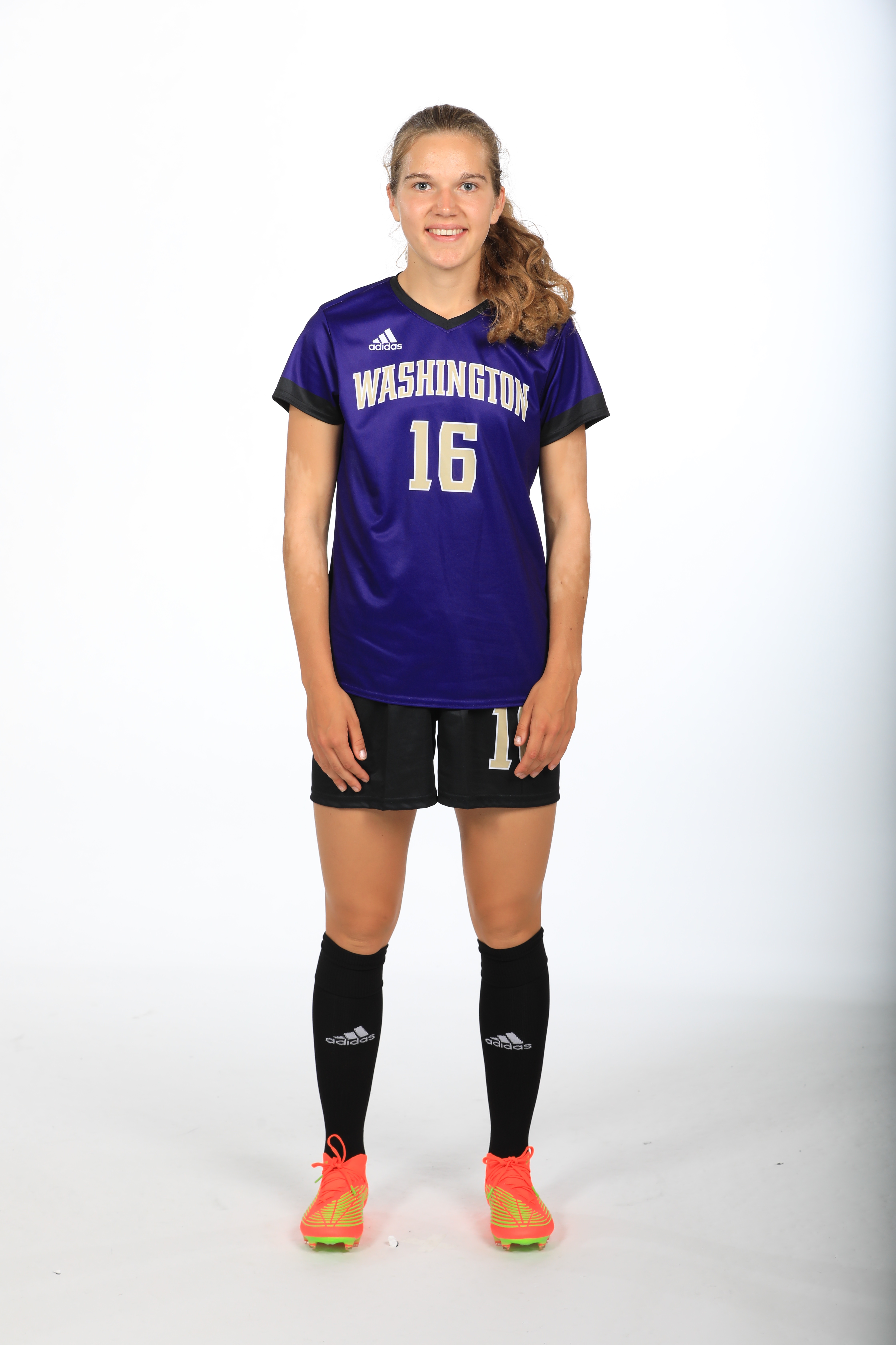 Evelina Pettersson, Washington Huskies - NIL Profile - Opendorse