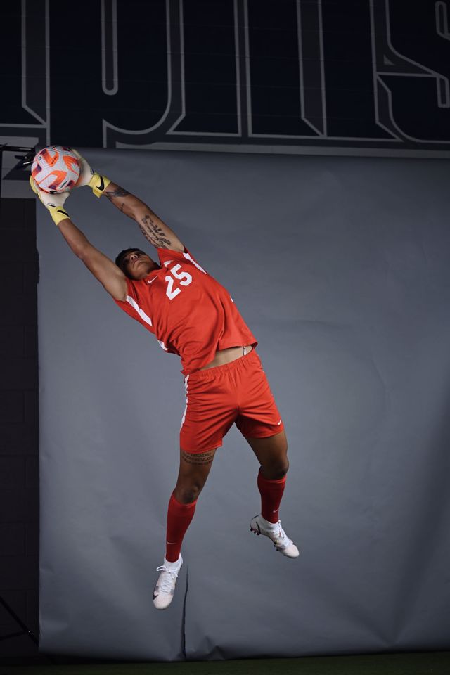 Athlete profile featured image number 3 of 5