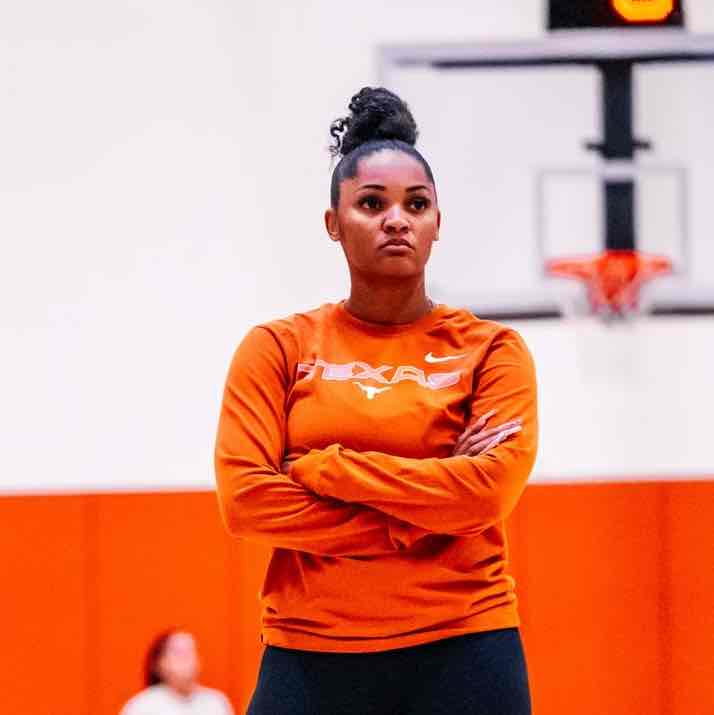 Sydney Carter athlete profile head shot
