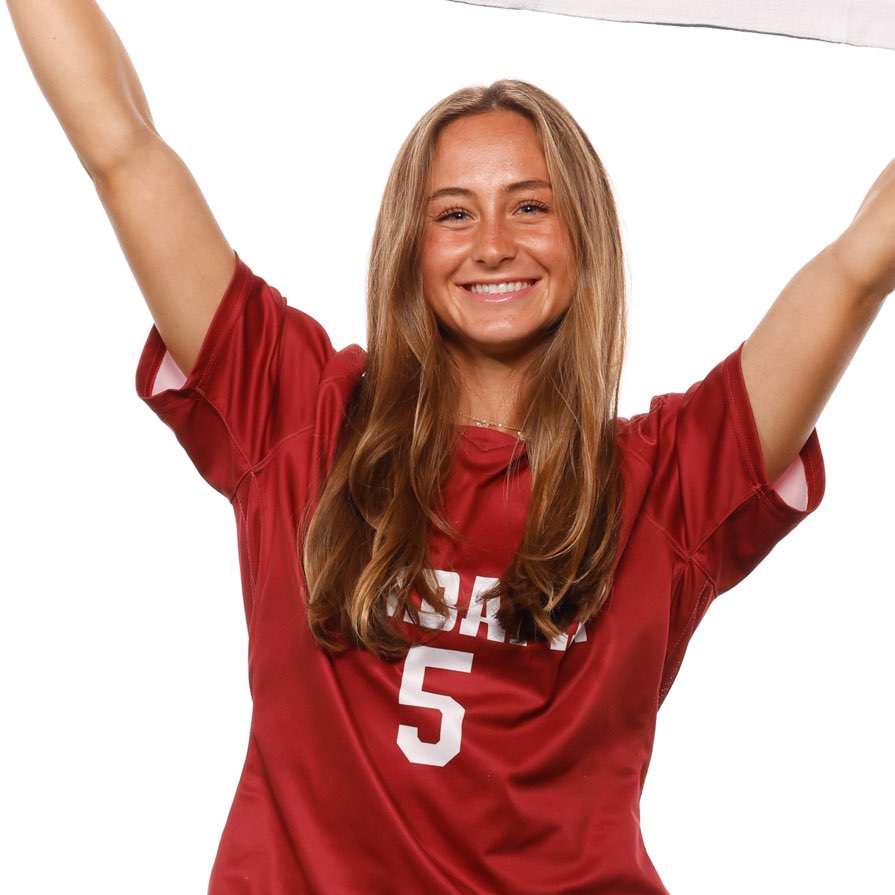 Izzy Smith athlete profile head shot