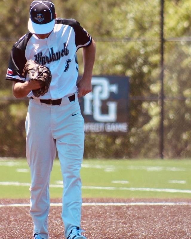 Athlete profile featured image number 2 of 4
