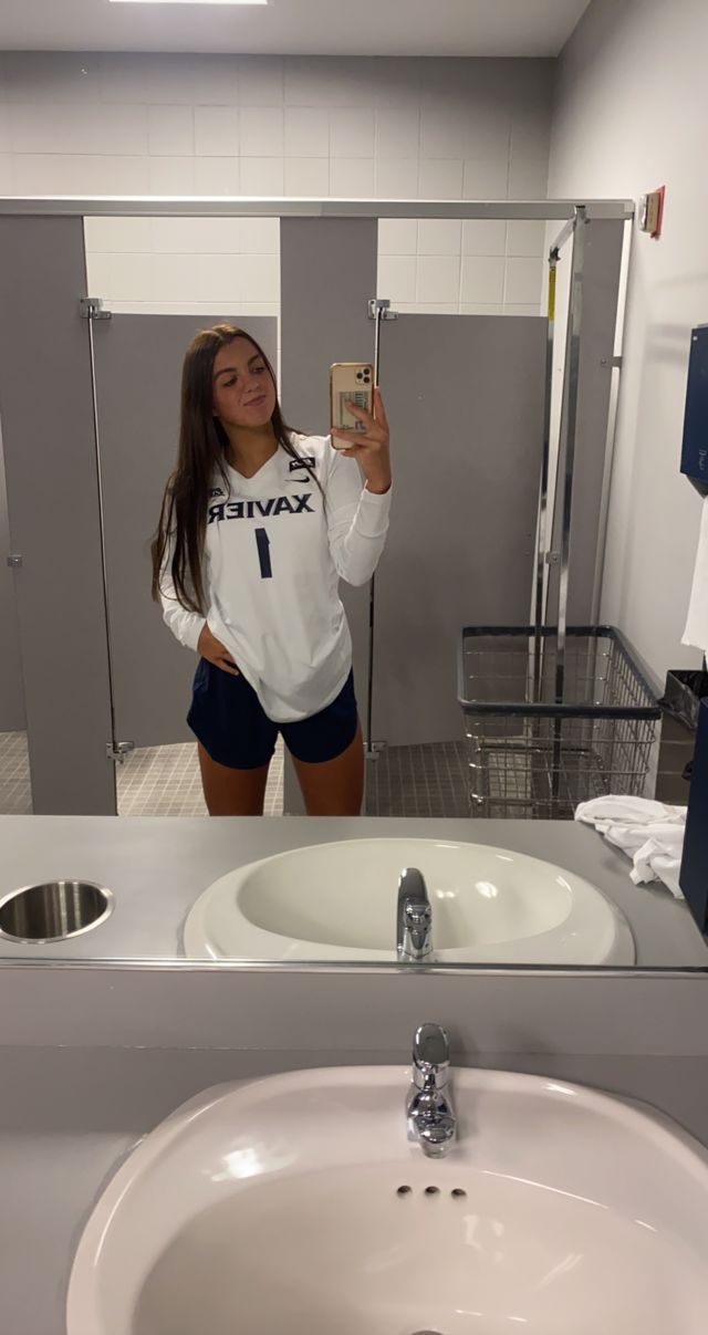 Athlete profile featured image number 1 of 4