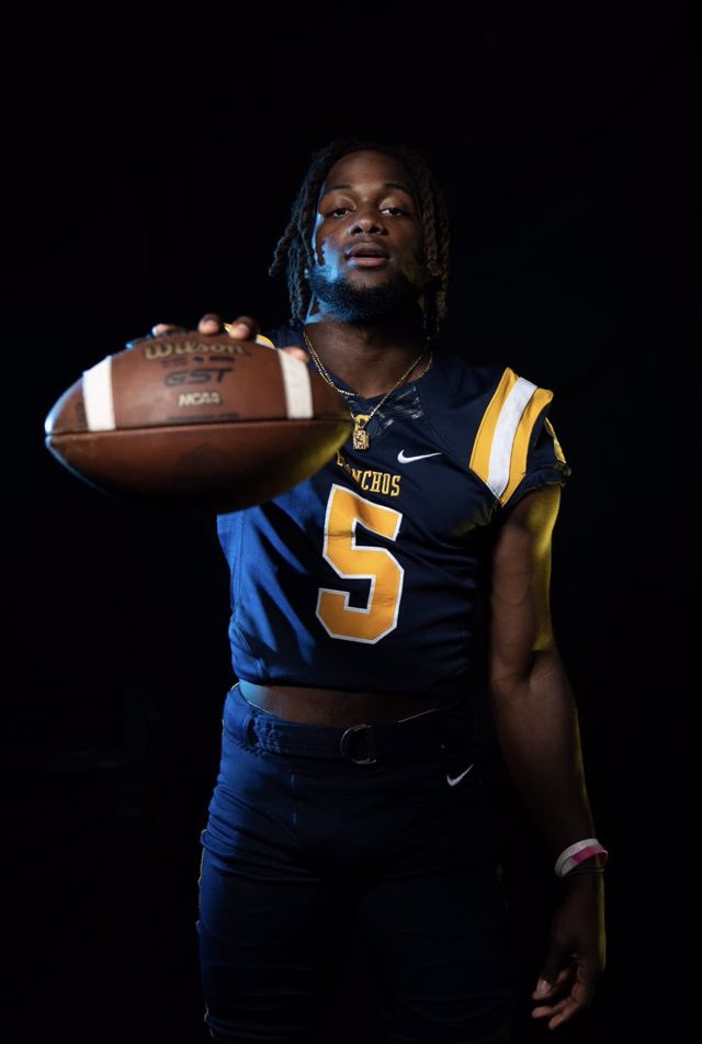 Athlete profile featured image number 1 of 4
